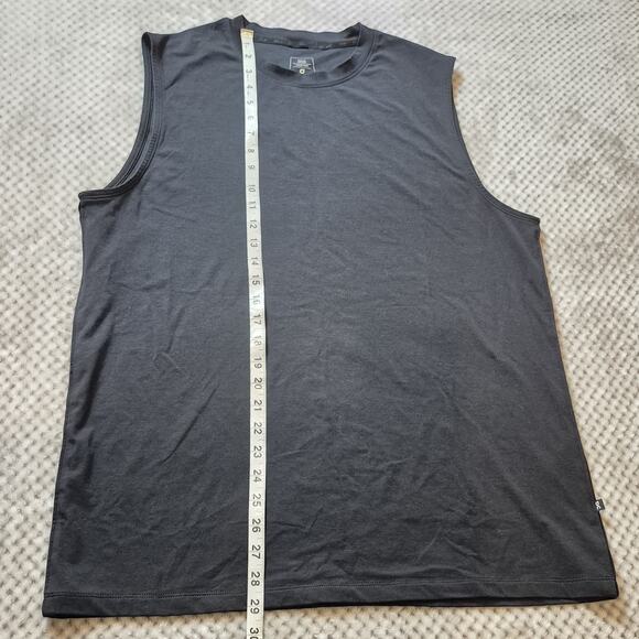 On Cloud Run On Clouds Focus Tank Mens Large Logo Sleeveless Top Black Wicking - Picture 10 of 10